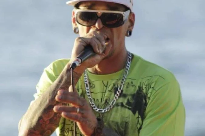 Filho de Clésio Ferreira atualiza música do pai em homenagem